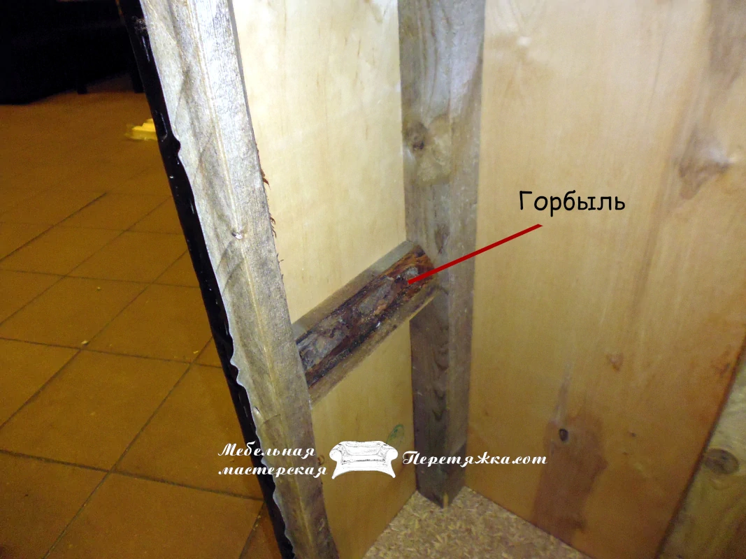 Фото дивана каркас которого собран из горбыля